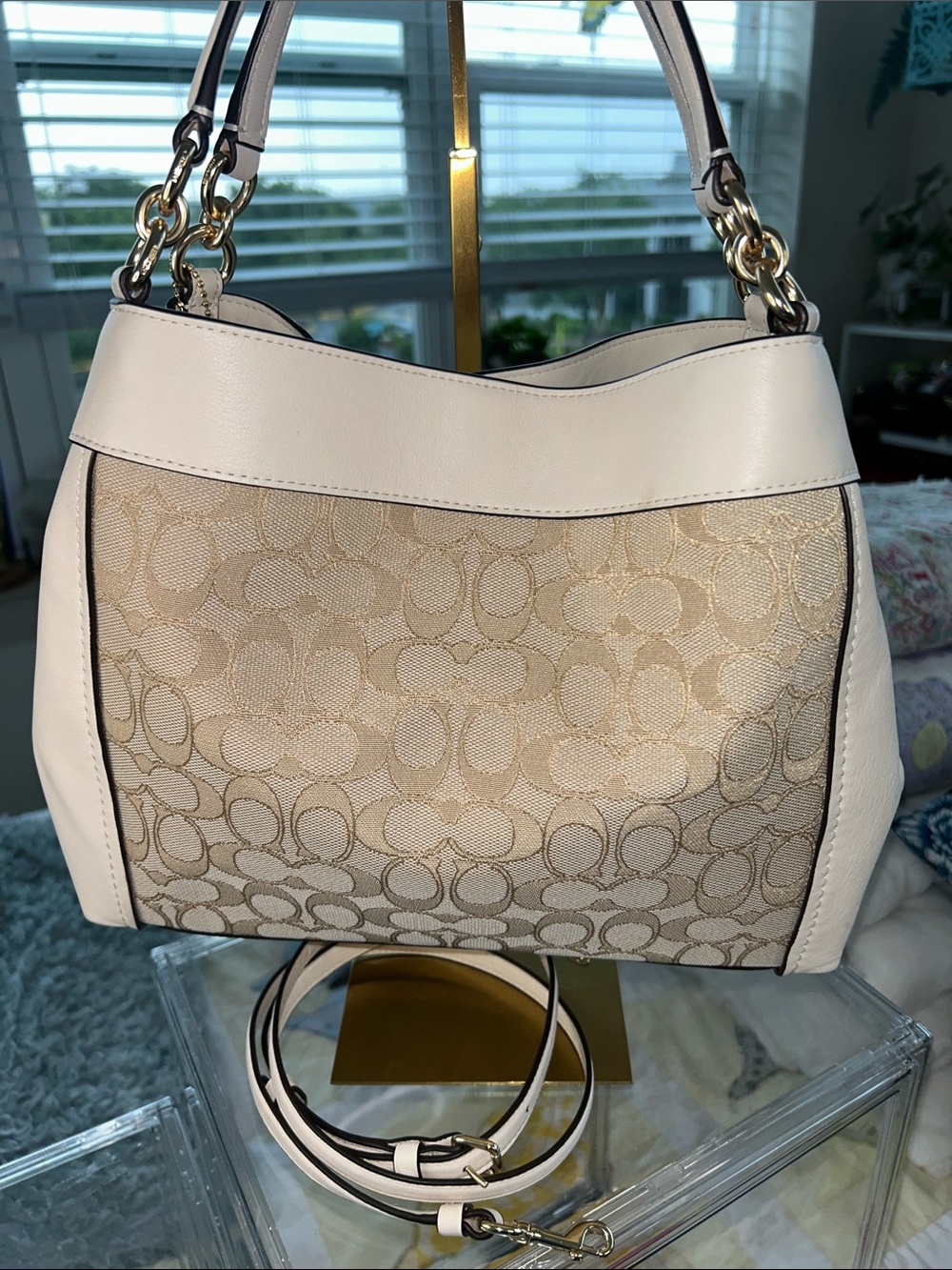Coach Beige & Cream Signature Jacquard Crossbody Bag 2018 11.5”x 3”x 9.5” NWOT - Picture 3 of 8
